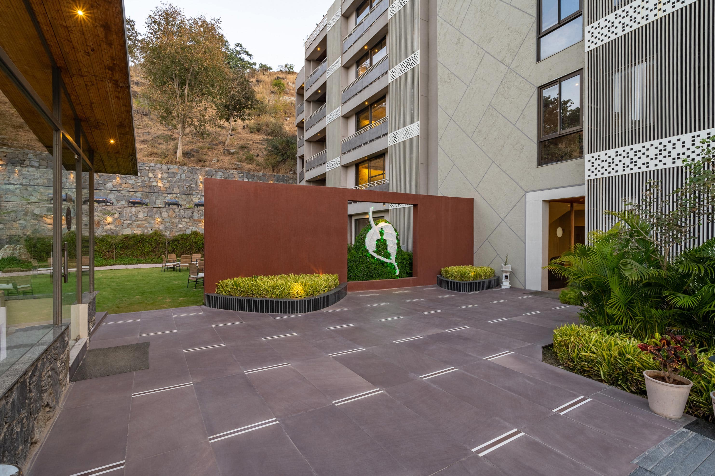Nature Retreat in the Aravalli Mountains