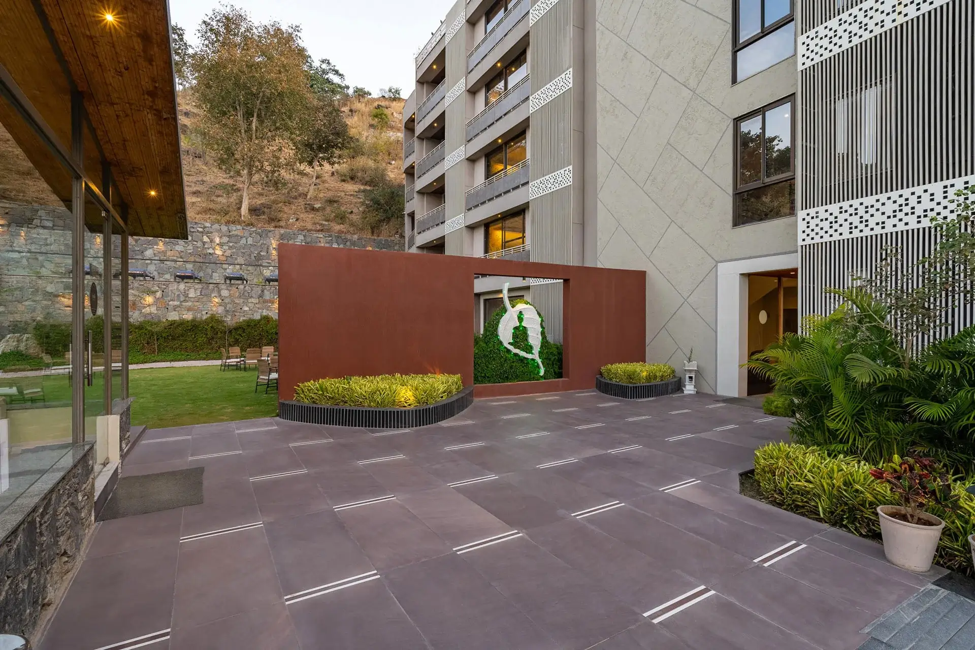 Nature Retreat in the Aravalli Mountains