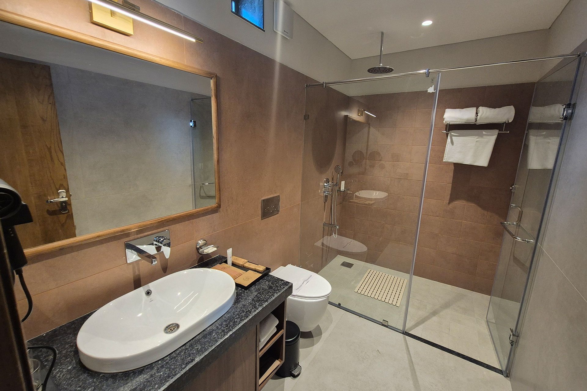 Farm-Style Luxury Living